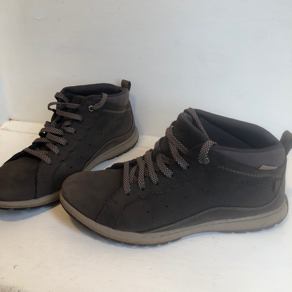 Columbia men’s three passes chukka boots (10)